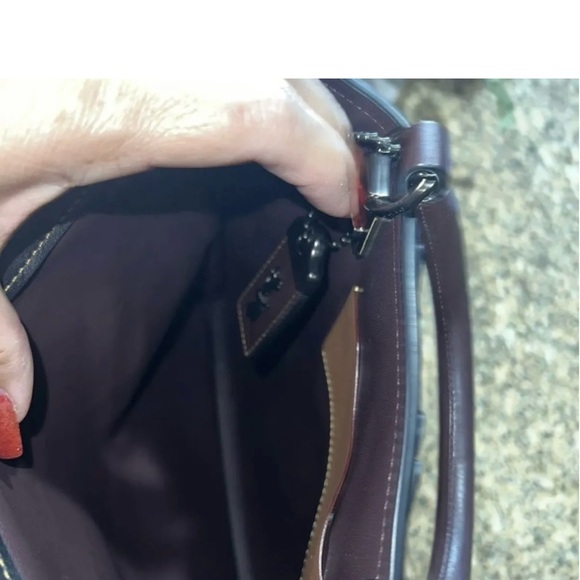 Coach collection Rogue petals leather purse - Picture 9 of 9